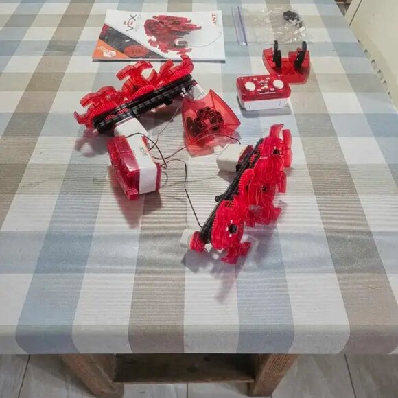 Hexbug VEX Robotics Ant Robotic Kit. - Picture 2 of 5